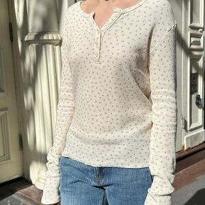 Brandy Melville Ahern Long Sleeve